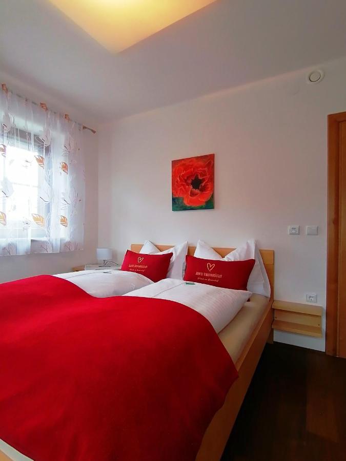 Bauernbraugut Apartment ฮัลล์ไอน์ ภายนอก รูปภาพ